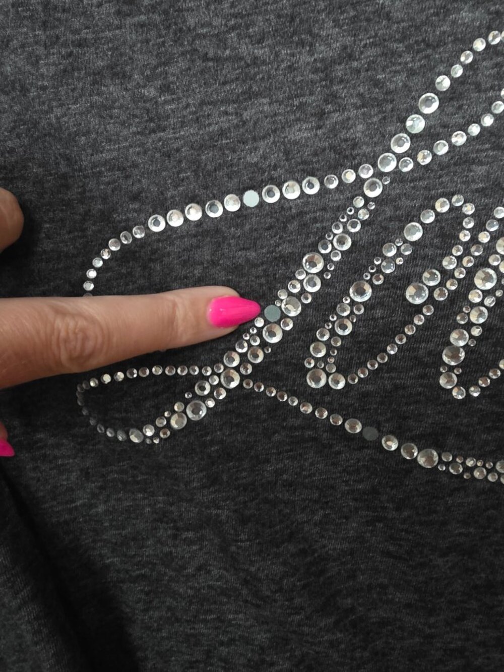 Victoria's Secret Bedazzled "Love" Long-Sleeve Lounge/Sleep Shirt - Picture 4 of 12